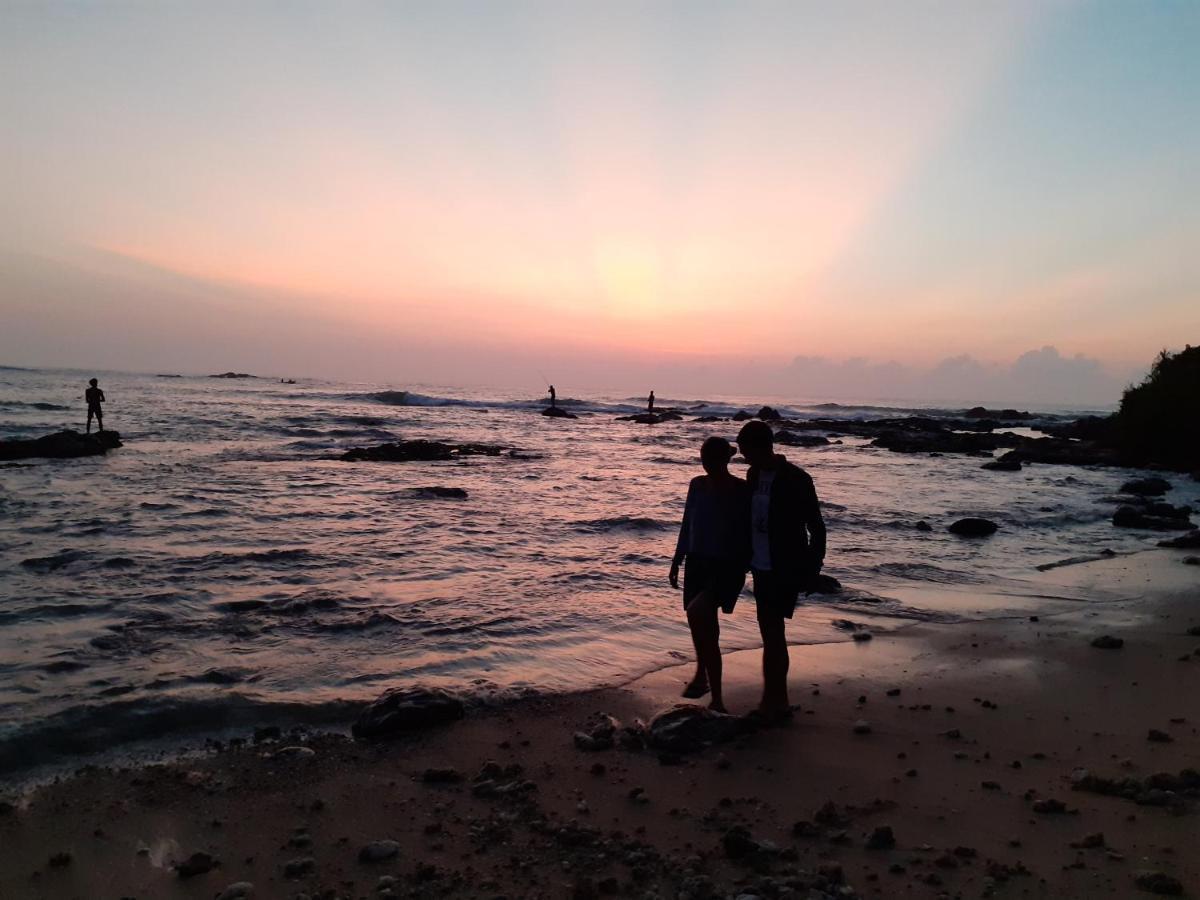 Samudra Beach Resort Тангалле Екстер'єр фото